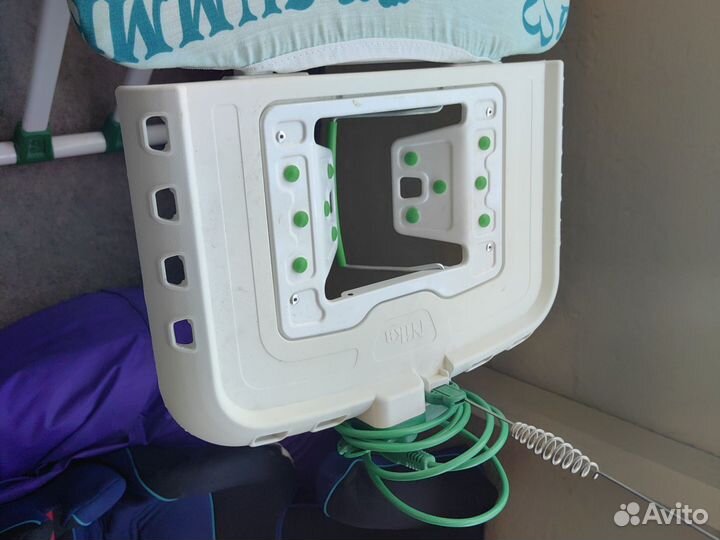 Гладильная доска для парогенератора и утюга