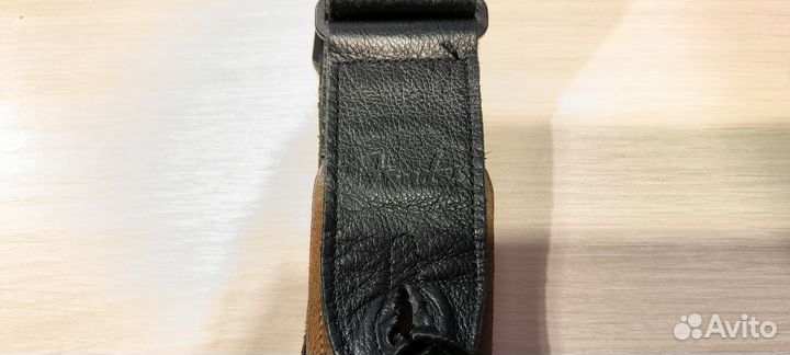 Fender кожаный гитарный ремень