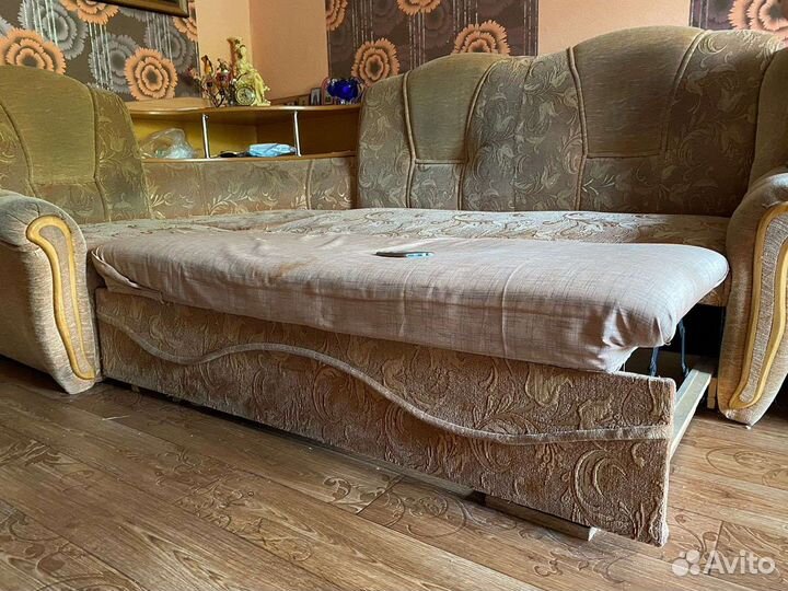 Угловой диван