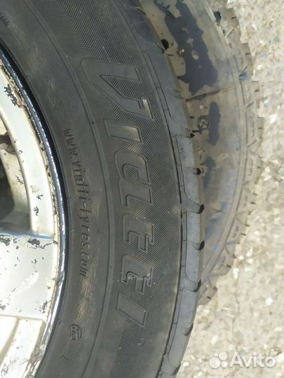 Viatti Strada Asimmetrico V-130 195/65 R15 91V