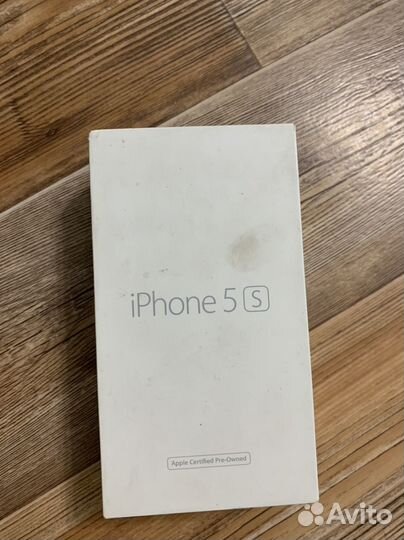 Коробка iPhone