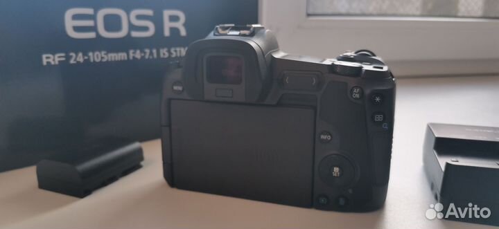 Фотоаппарат Canon eos R body