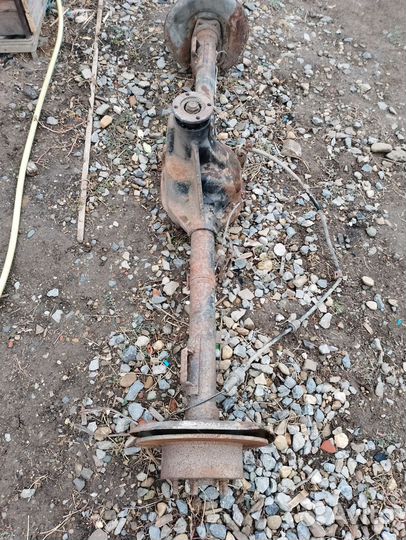 Задний мост