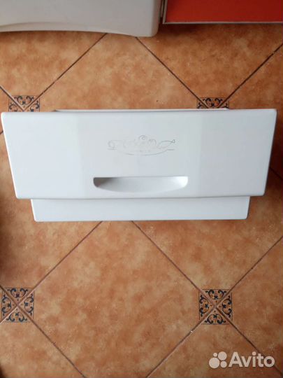 Ящик пластиковый