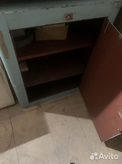 Сейф металлический бу, двухстенный