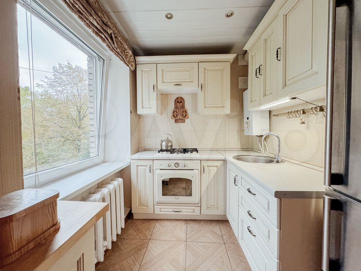 2-к. квартира, 40 м², 5/5 эт.