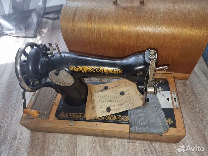 Швейная машинка