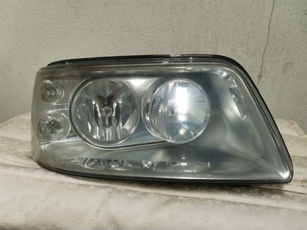 Фара правая volkswagen transporter