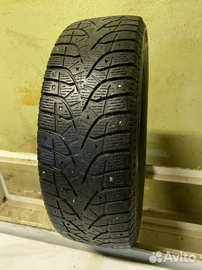 Bridgestone Blizzak Spike-02 185/65 R15 88T