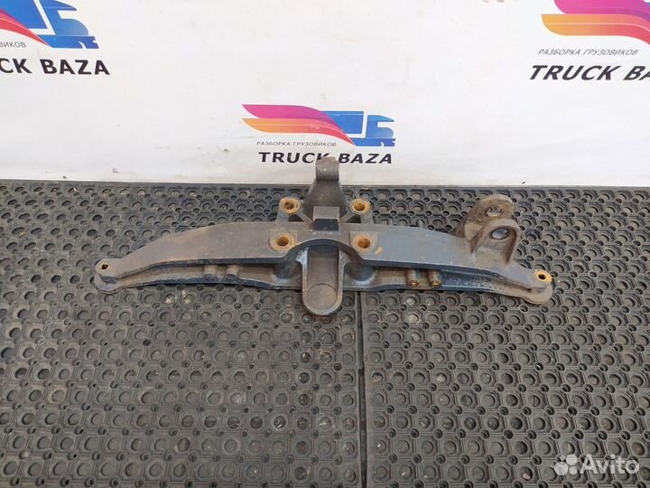 Кронштейн пневморессоры левый Iveco Stralis