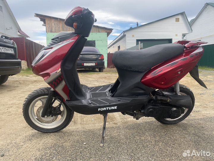 Скутер fortune qt50