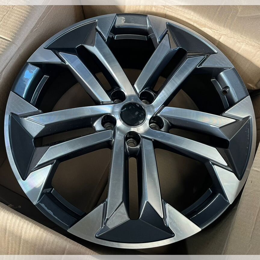 Литые диски Premium Series 7.5×R19 5×108