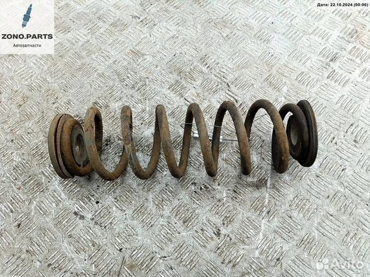 Пружина подвески задняя на Volkswagen Touran
