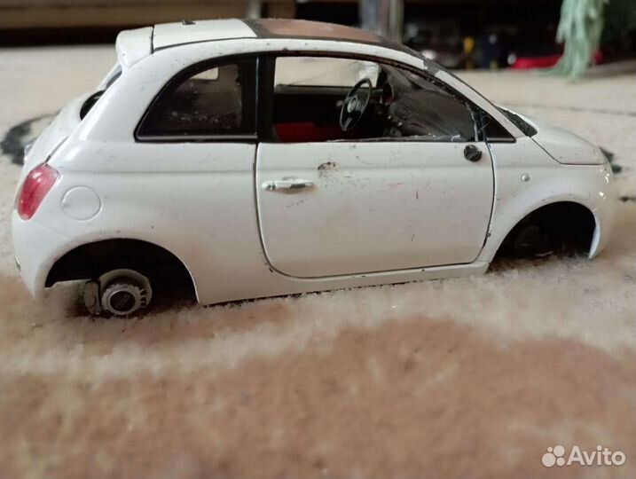 Fiat 500 1/24 Motorama