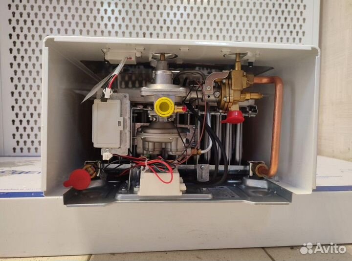 Газовый проточный водонагреватель Baxi sig-2 11i