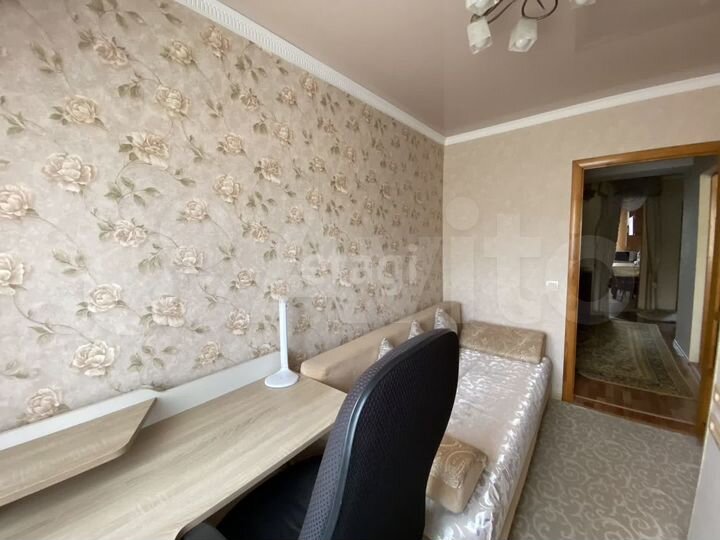 3-к. квартира, 70 м², 3/5 эт.