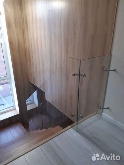 Душевая кабина новая, кухонные фартуки и зеркала