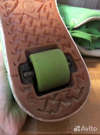 Кроссовки с роликами Heelys оригинал