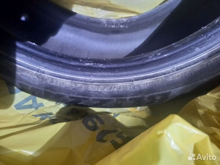 Bridgestone Blizzak Spike-01 225/55 R18 98T