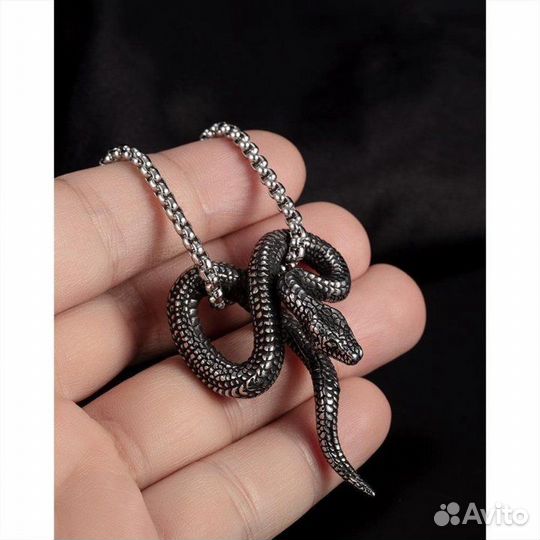 Кулон и цепочка в виде змеи из нержавеющей стали