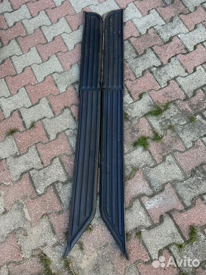 Накладки на пороги land rover discovery