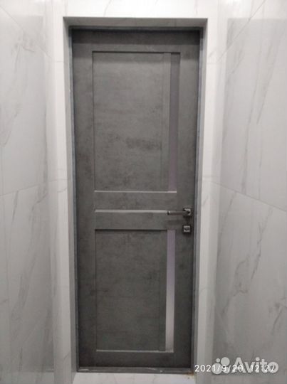 Межкомнатная дверь бетон темный экошпон