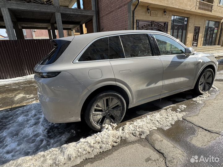 LiXiang L6 1.5 AT, 2024, 243 км