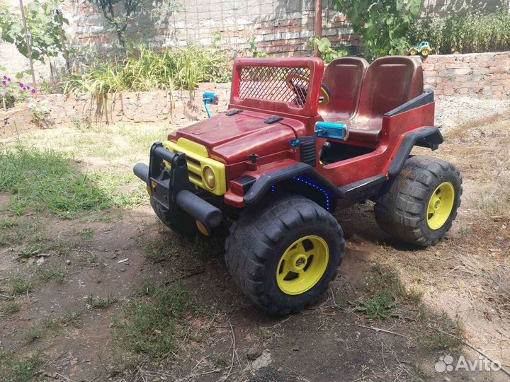 Детский джип на аккумуляторе