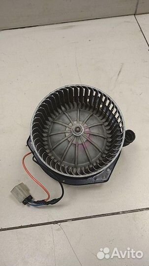 Моторчик отопителя Nissan Sentra