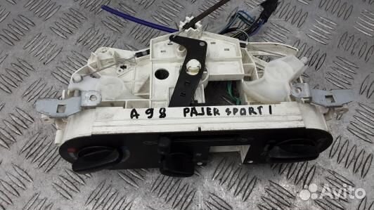 Блок управления печки и климат-контроля mitsubishi