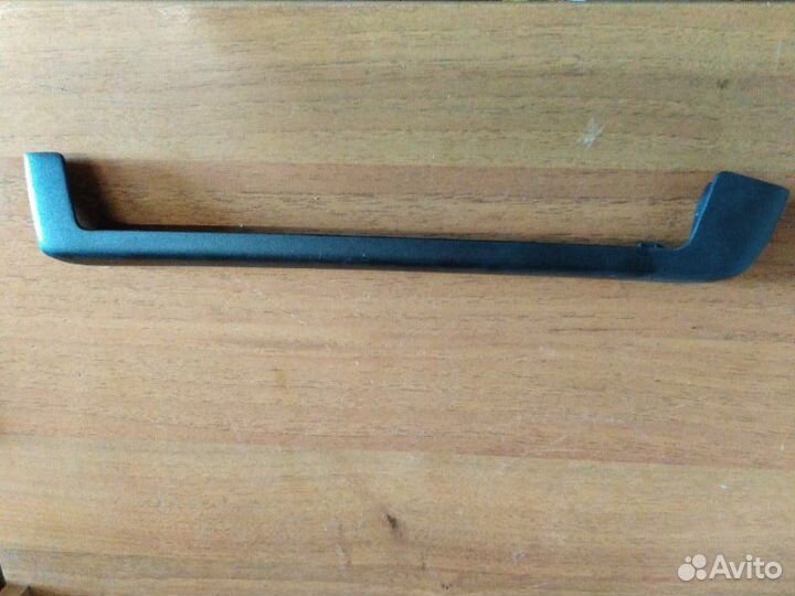 Молдинг переднего сиденья Volkswagen Passat B5