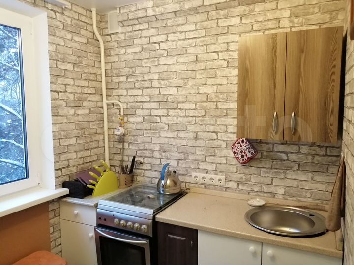 1-к. квартира, 32 м², 3/5 эт.