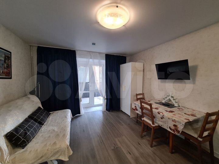 2-к. квартира, 40 м², 1/22 эт.