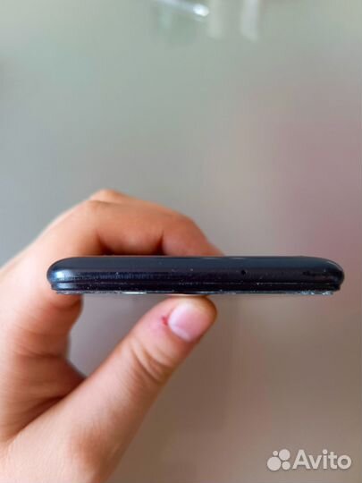 Samsung Galaxy M20, 3/32 ГБ