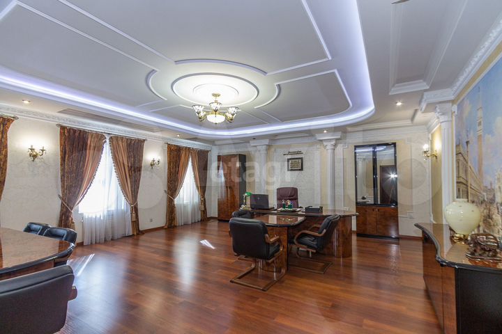 Особняк в центре с землей 601 м² без комиссии