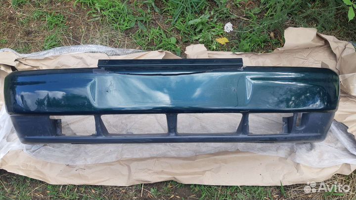 Передний бампер