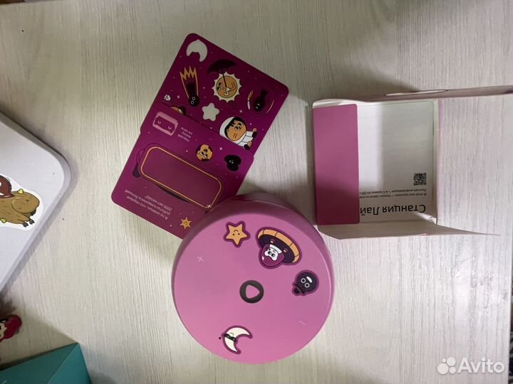 Яндекс станция алиса мини с часами