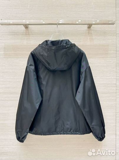 Ветровка женская Prada