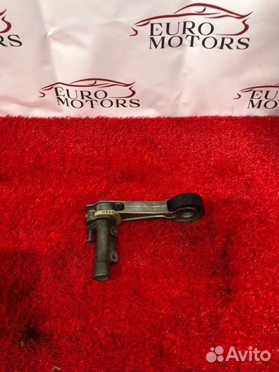 Натяжитель ремня генератора Peugeot 207 EP6