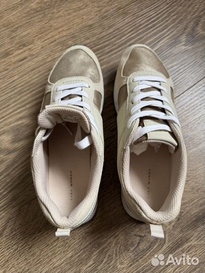 Кроссовки женские zara 37