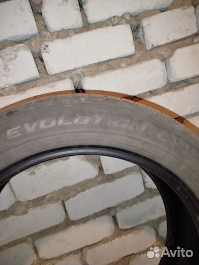 Cooper Evolution CTT 225/55 R19 99