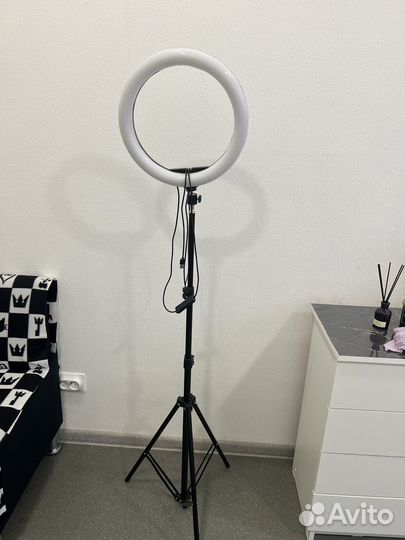 Кольцевая лампа 33 см