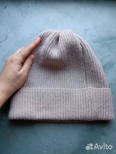 Шапка женская вязаная