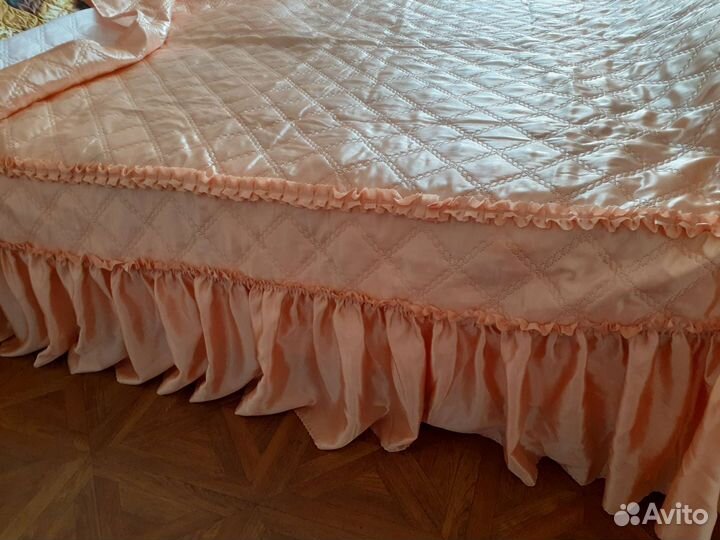 Покрывало на 2 х спальную кровать бу