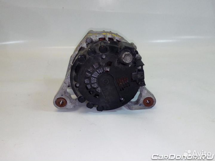 Генератор б/у для Chevrolet Cruze (13588290)