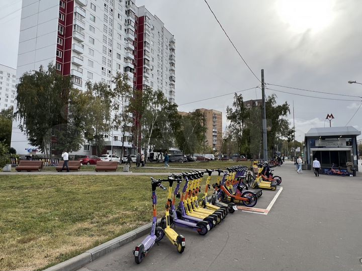 Помещение около метро