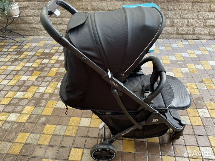 Прогулочная коляска