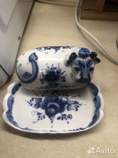 Гжель фарфор масленка