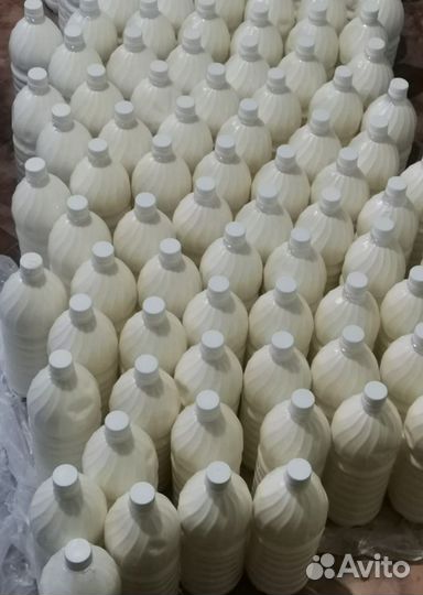 Молоко коровье домашнее