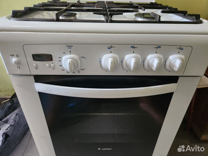 Газовая плита бу gefest 6100-03